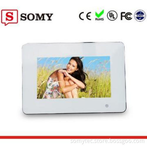 Key-Press Control 7 Inch Digital Photo Frame